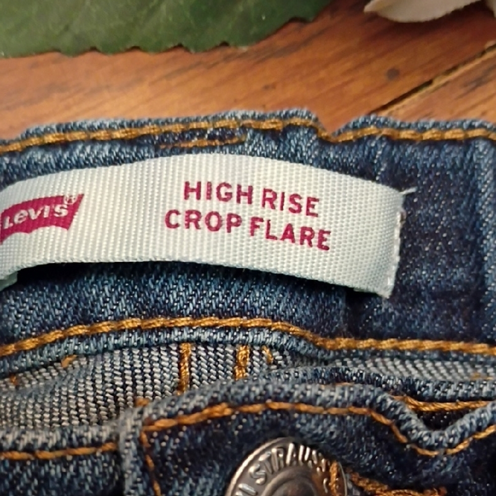 🩷Levi's Classic Blue Wide Leg Jeans Girls Size 8 - Picture 2 of 10
